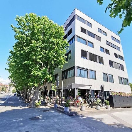 Apartmaji Egis 科佩尔 外观 照片