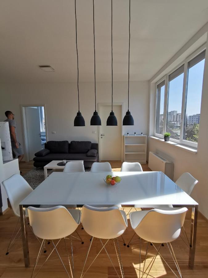 Apartmaji Egis 科佩尔 外观 照片