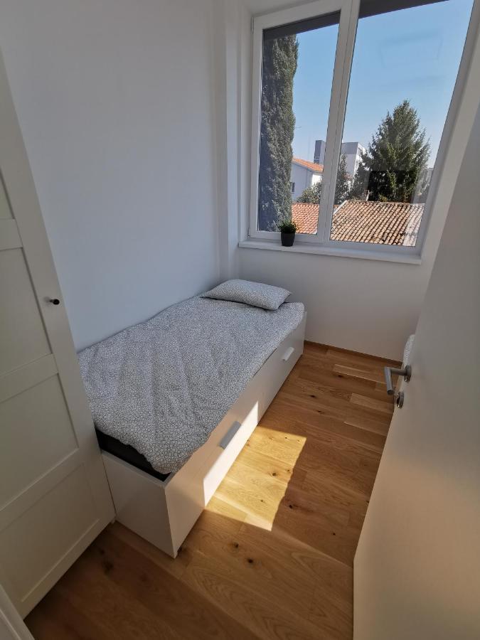 Apartmaji Egis 科佩尔 外观 照片